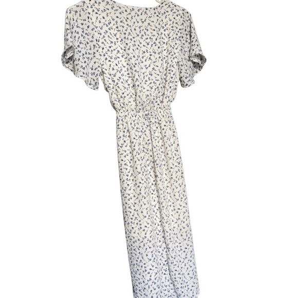 Sienna Sky Floral Wrap Dress in White and Blue SAME DAY SHIPPING - Picture 3 of 4